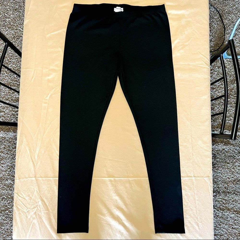 Bethany mota black leggings in a size XL.